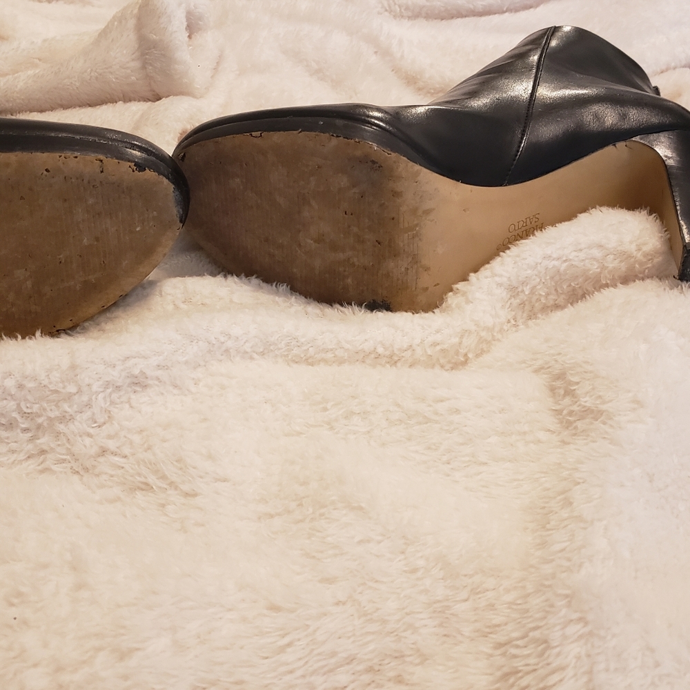 Boots - Picture 6 of 6